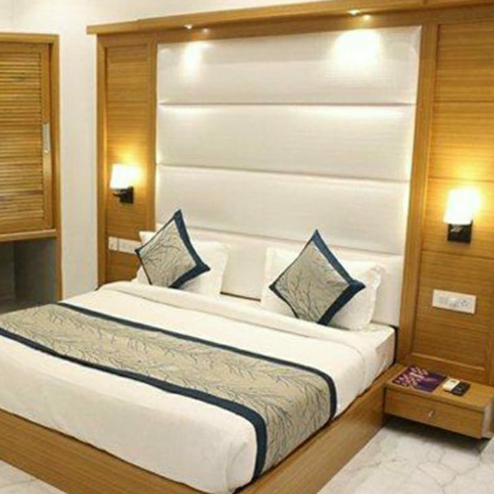 Image gallery image